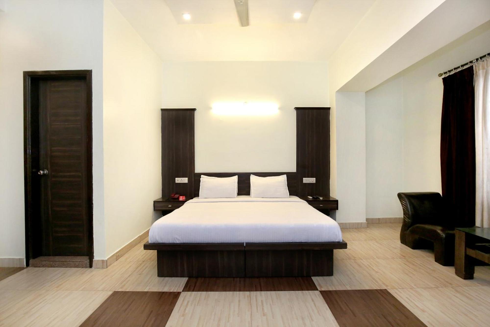 Oyo 9243 Trumpets Hotel Amritsar Exterior foto